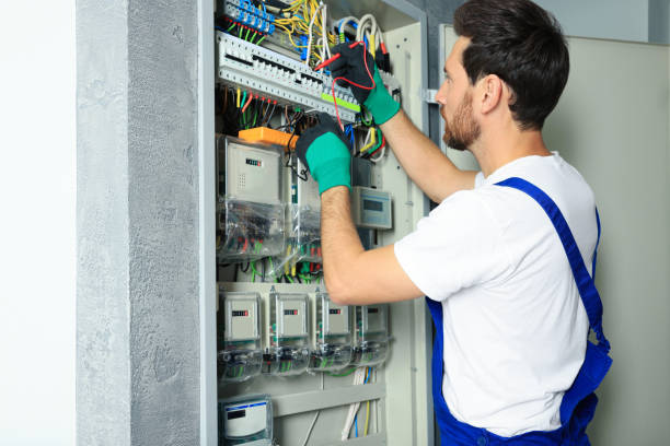  Rexland Acres, CA Electrician Pros